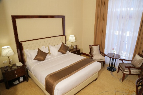 Sapphire Addis Hotel image 1